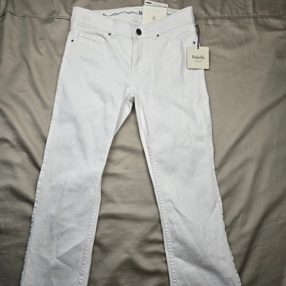 Rafaella‎ Weekend White Denim Jeans High Rise Straight Leg Womens Size 4P NWT